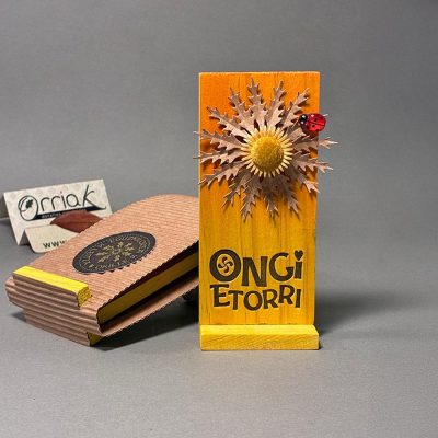 Tablita con Eguzkilore de Papel Amarillo